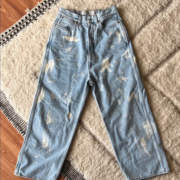 Golden Goose Denim - Golden Goose 
Denim
Tags attached waist says size 28
Fits small